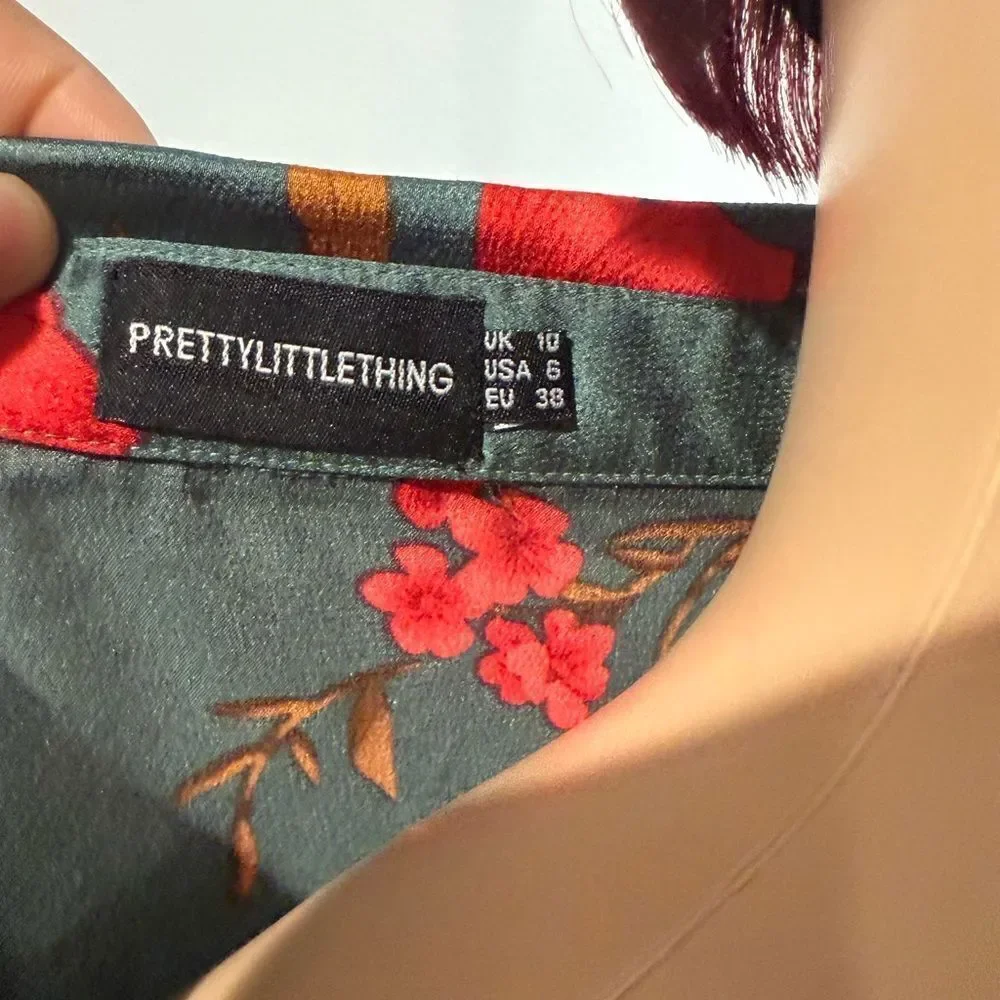Pretty Little Thing Floral Button-Up Pajama Set - Picture 10 of 10